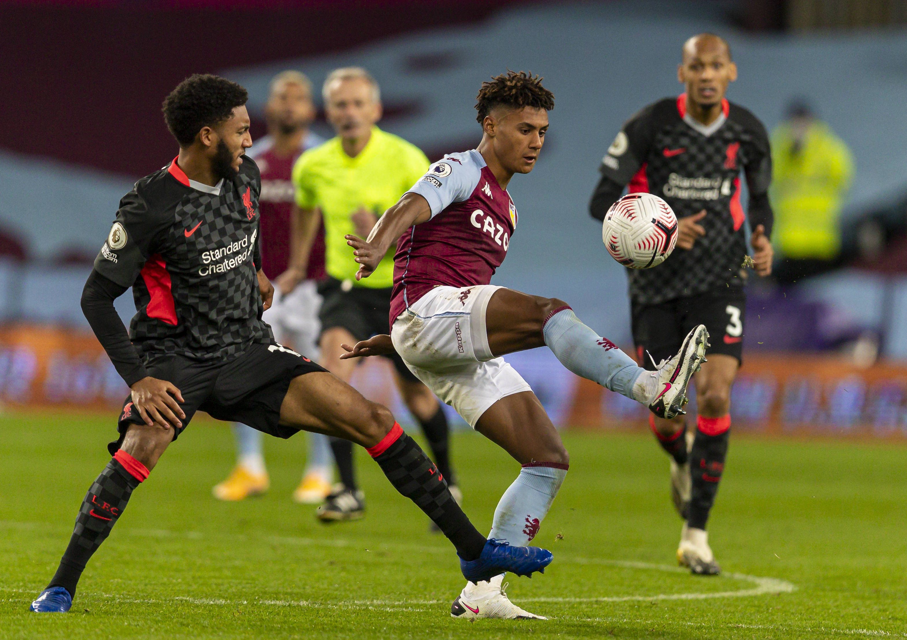 传球让队友 传球让队友